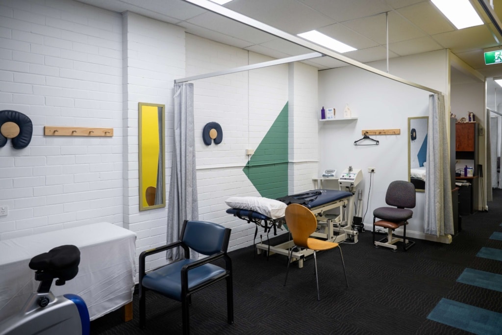 Benchmark Rosebery Jow 260828 4476